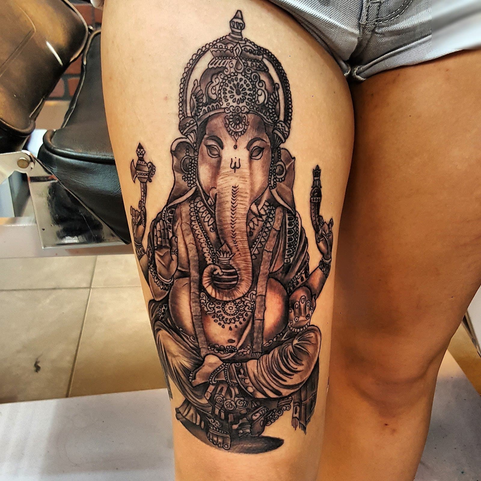 Black and grey Ganesha thigh piece