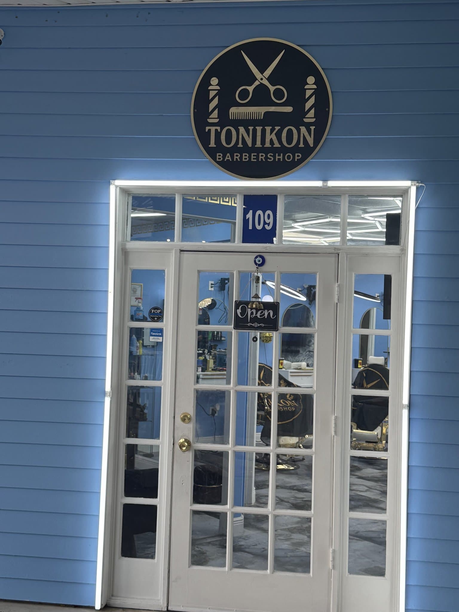 Tonikon Barbershop entrance — Suite 109, 5915 Memorial Hwy